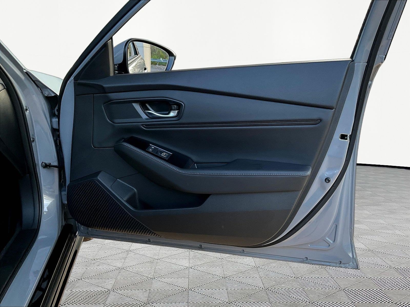 Used 2024 Honda Accord Touring image 28