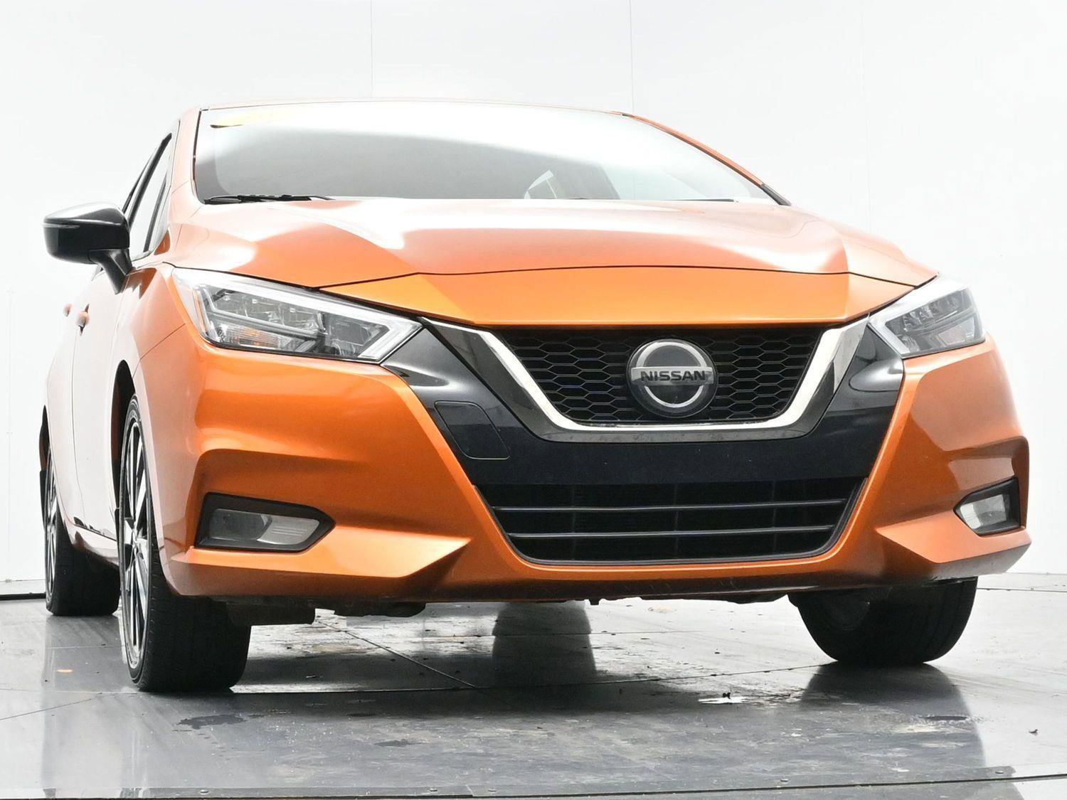 Used 2021 Nissan Versa SR w/ Convenience Package image 38