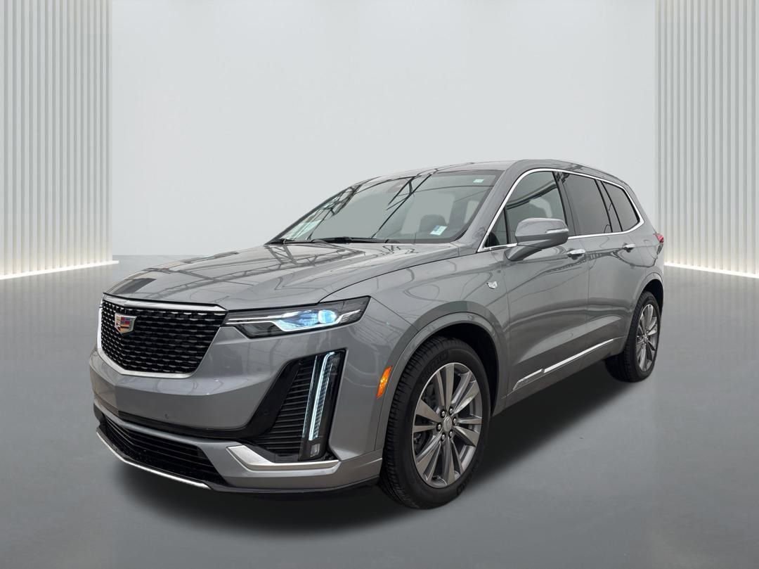New 2025 Cadillac XT6 Premium Luxury