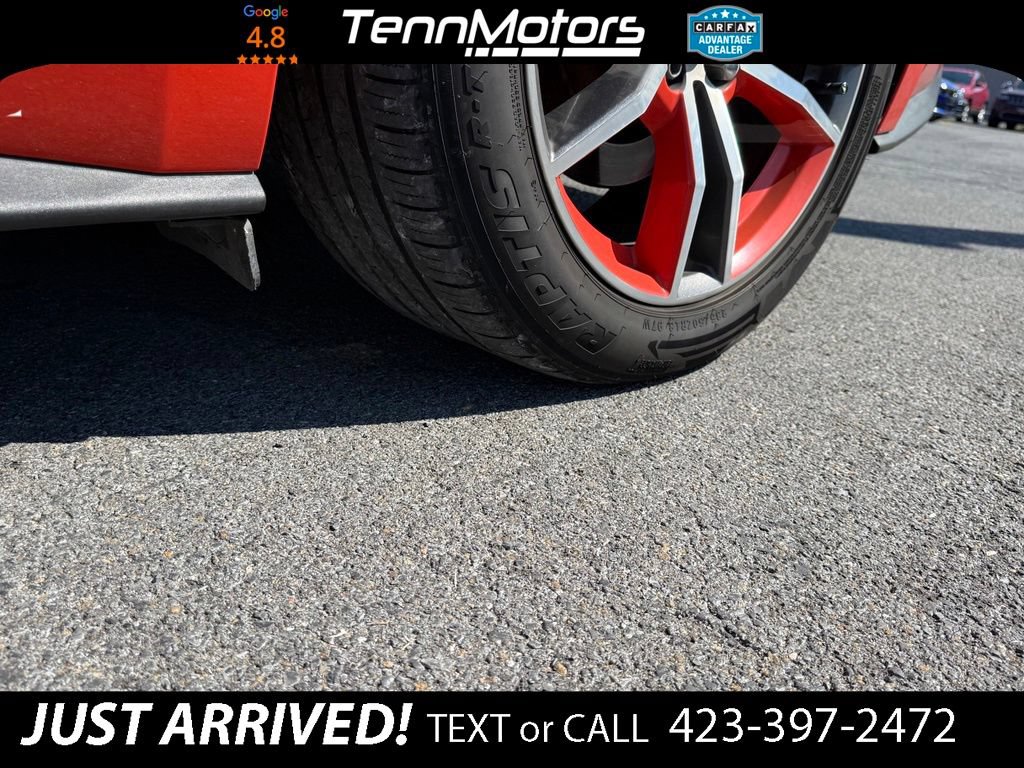 Used 2016 Ford Mustang Premium RWD image 8