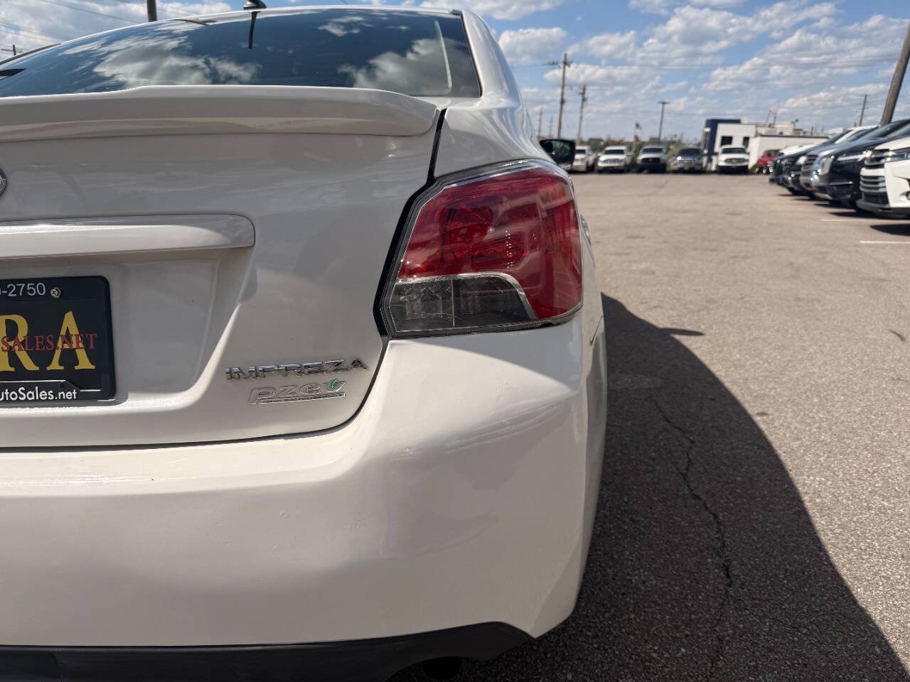 Used 2015 Subaru Impreza 2.0i AWD/4WD image 21