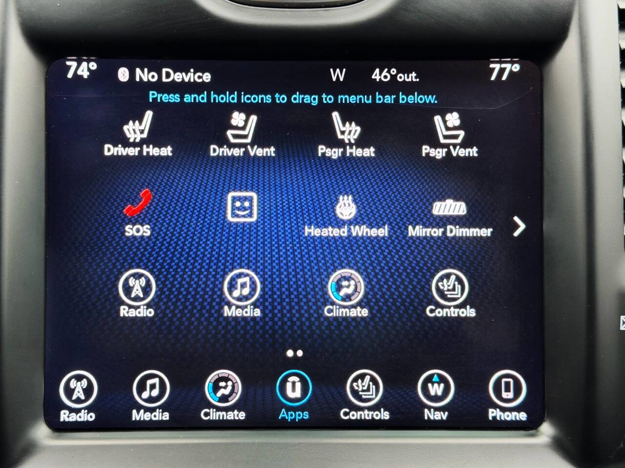 Used 2017 Chrysler 300 C Platinum image 33