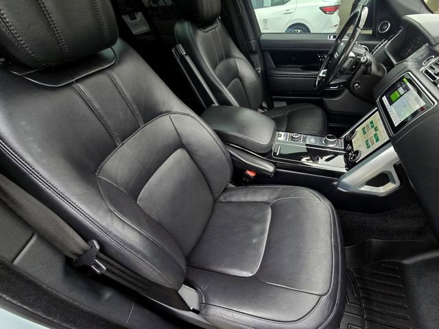 Used 2020 Land Rover Range Rover HSE image 26