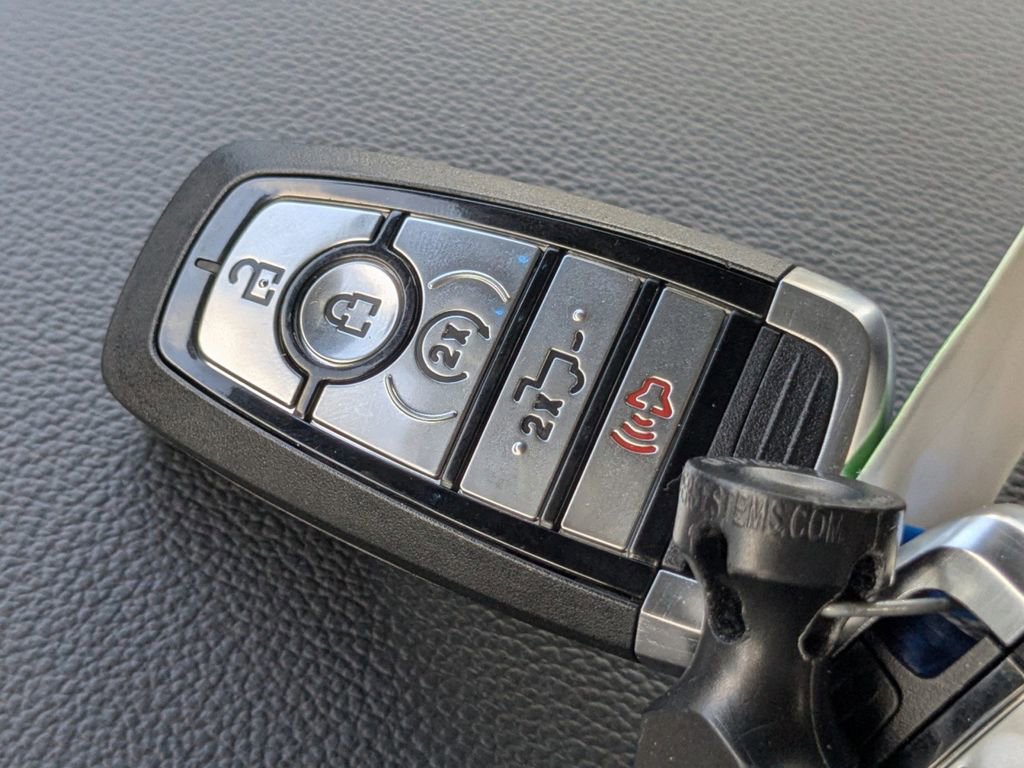 New 2026 Ford F350 Lariat image 34