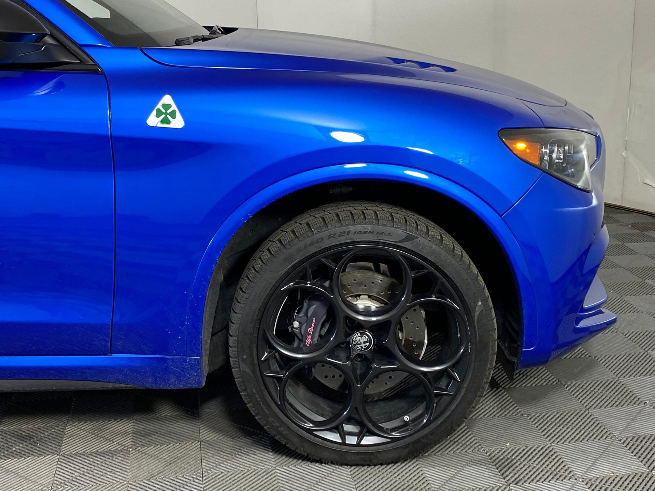 Used 2024 Alfa Romeo Stelvio Quadrifoglio w/ Active Assist Plus Package image 10