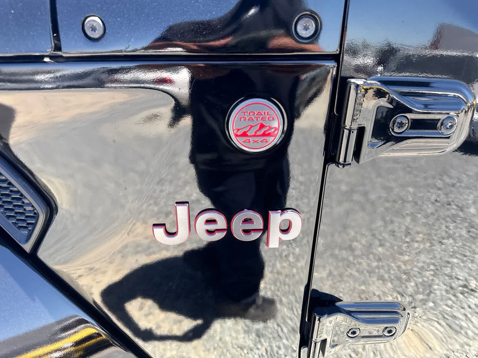 Used 2020 Jeep Gladiator Rubicon AWD/4WD image 11