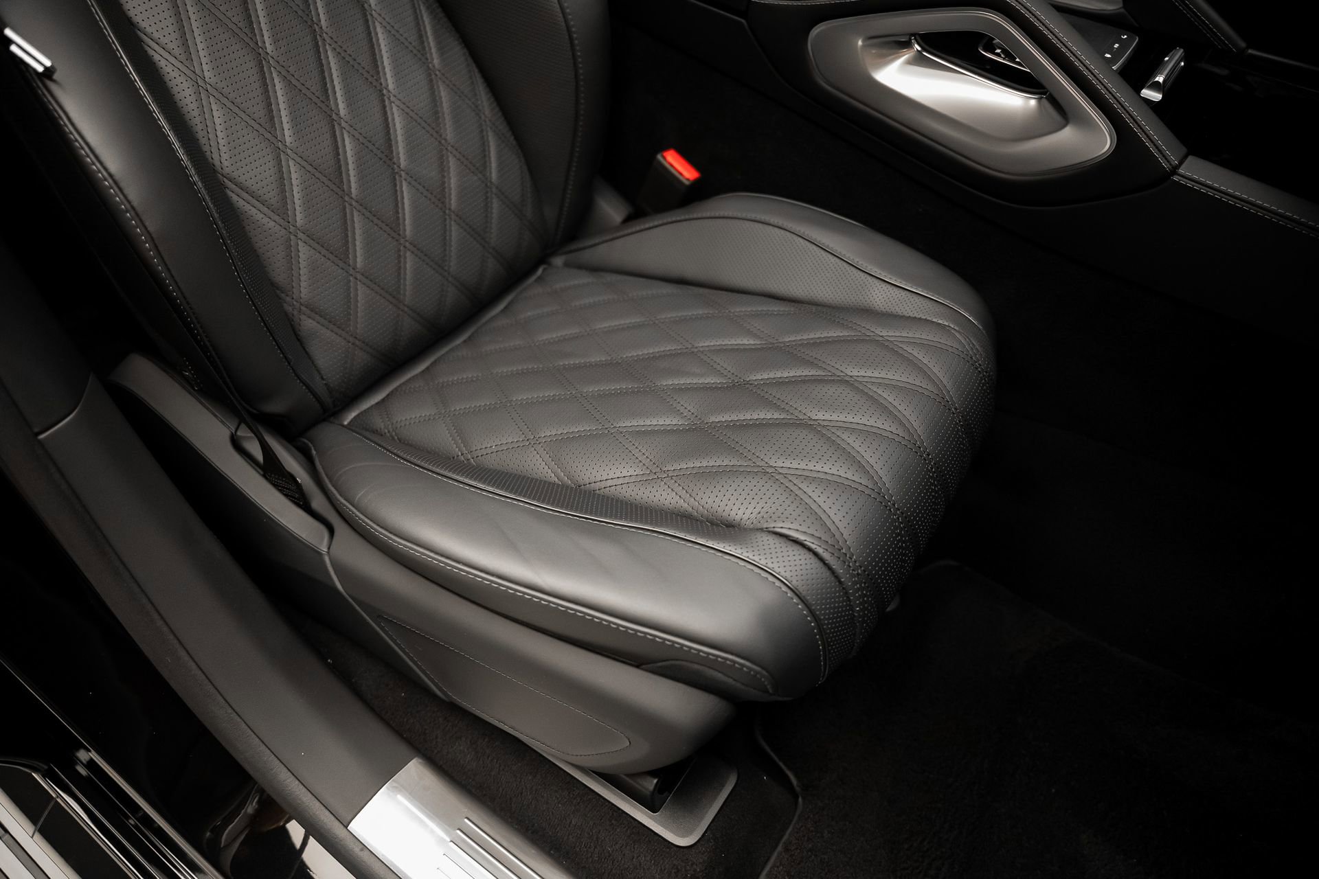 Used 2025 Mercedes-Benz Maybach GLS 600 4MATIC image 70