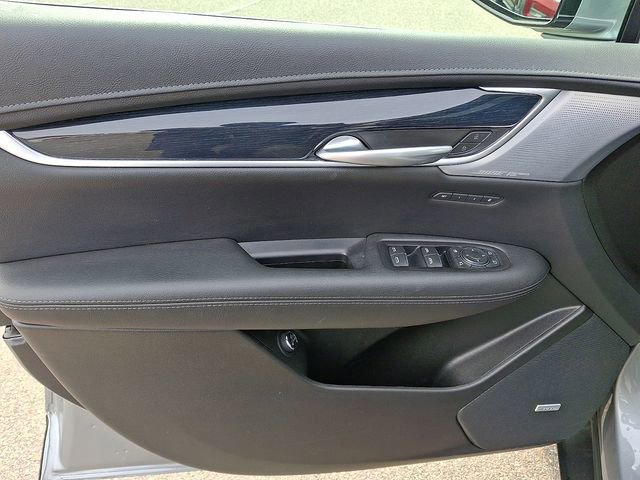 Certified 2024 Cadillac XT5 Premium Luxury w/ Technology Package image 9