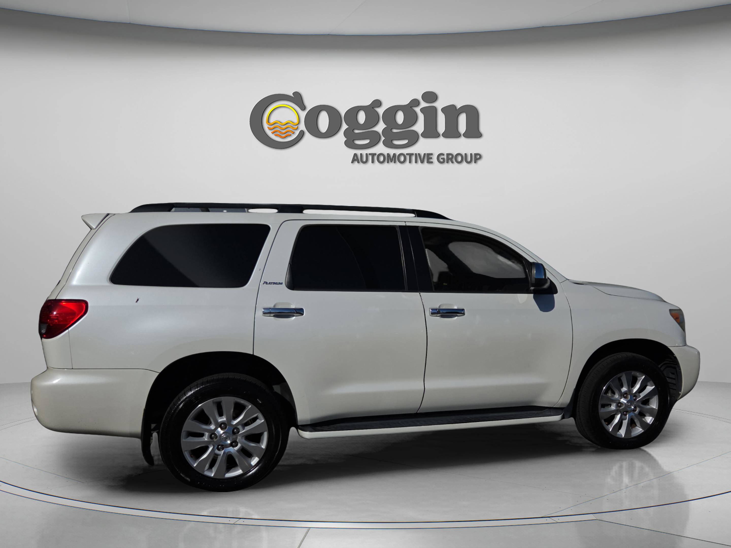 Used 2017 Toyota Sequoia Platinum image 6