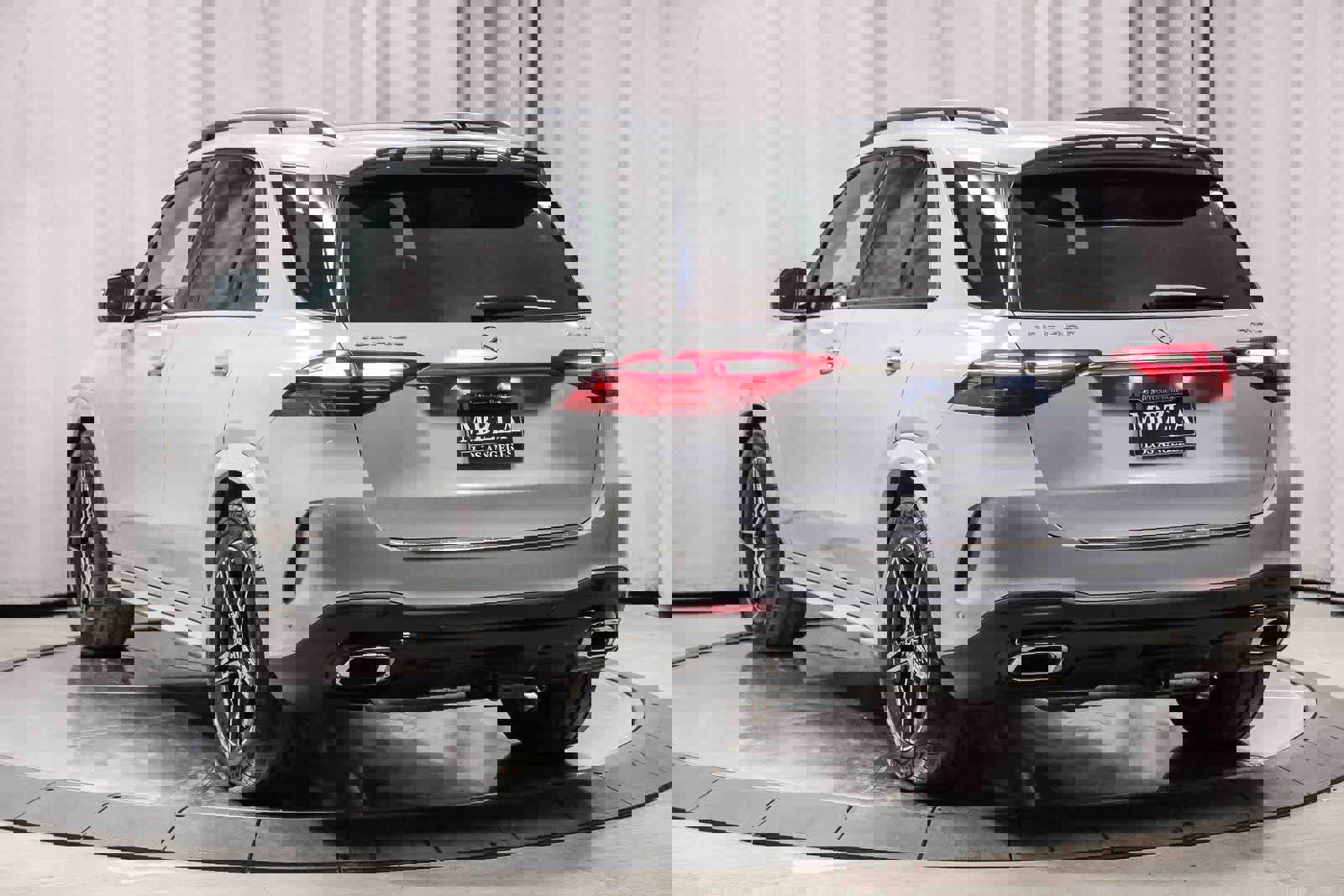 Used 2026 Mercedes-Benz GLE 450 4MATIC image 2