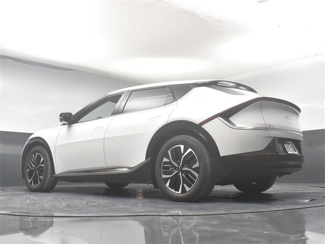 Used 2024 Kia EV6 Wind w/ Wind Technology Package image 38