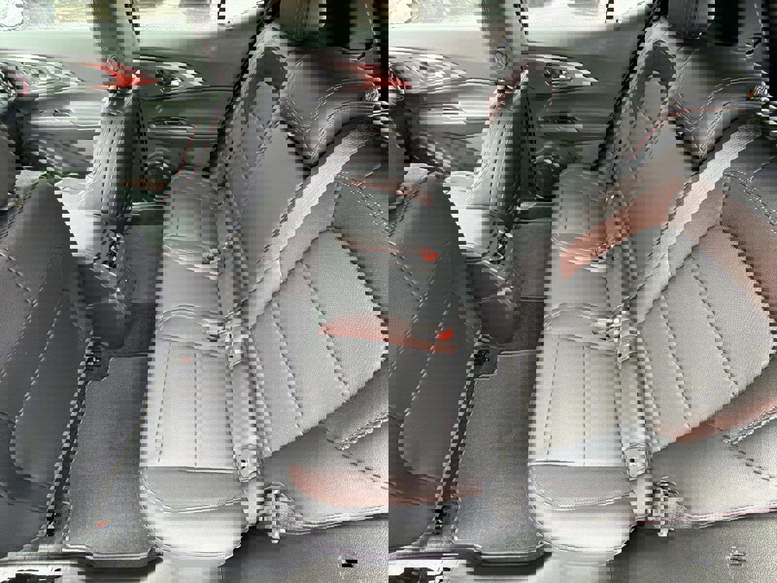 New 2026 Chevrolet Equinox EV RS image 4