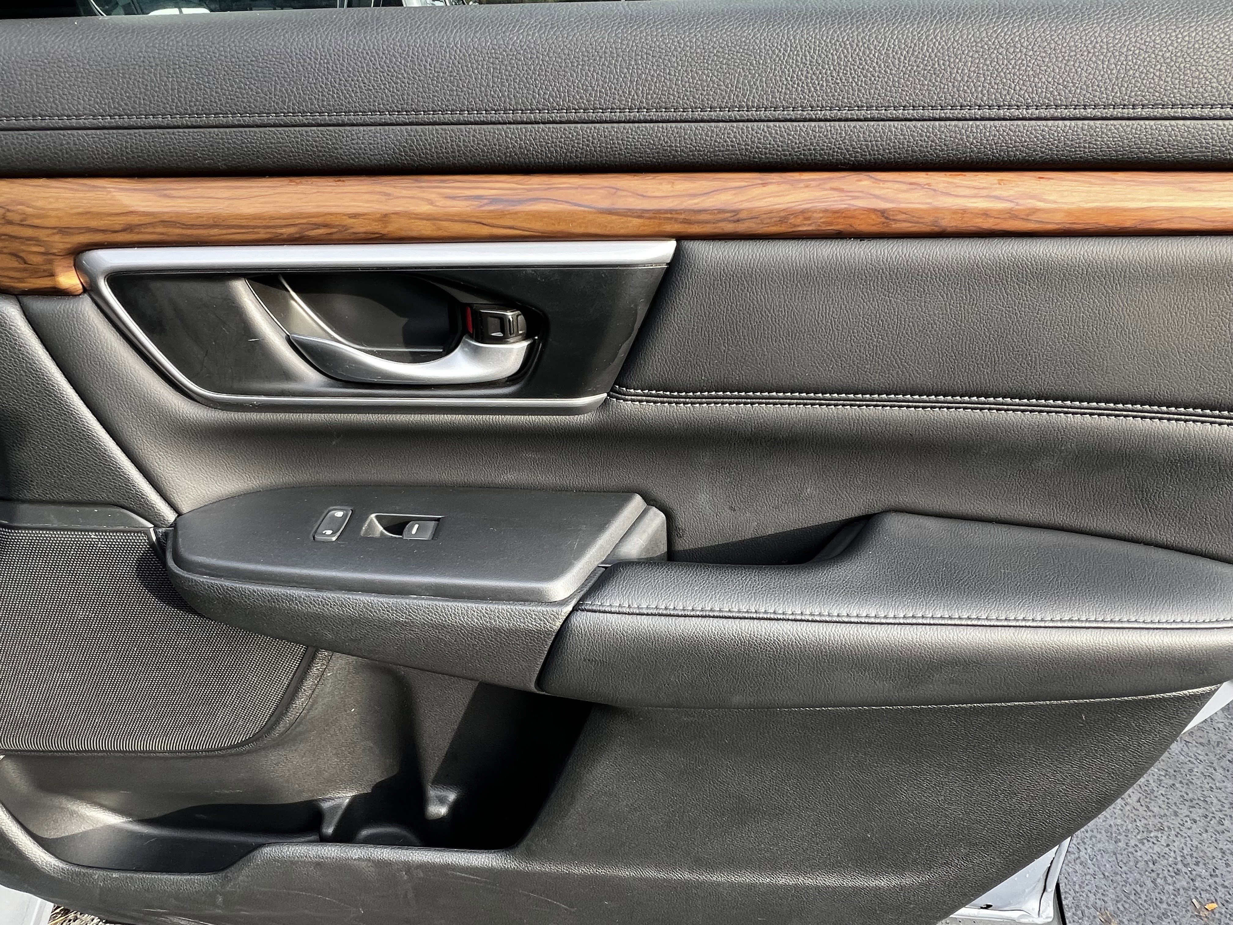 Used 2020 Honda CR-V EX-L image 42