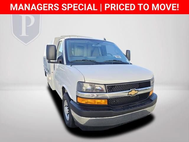 New 2025 Chevrolet Express 3500 w/ Power Convenience Package image 14