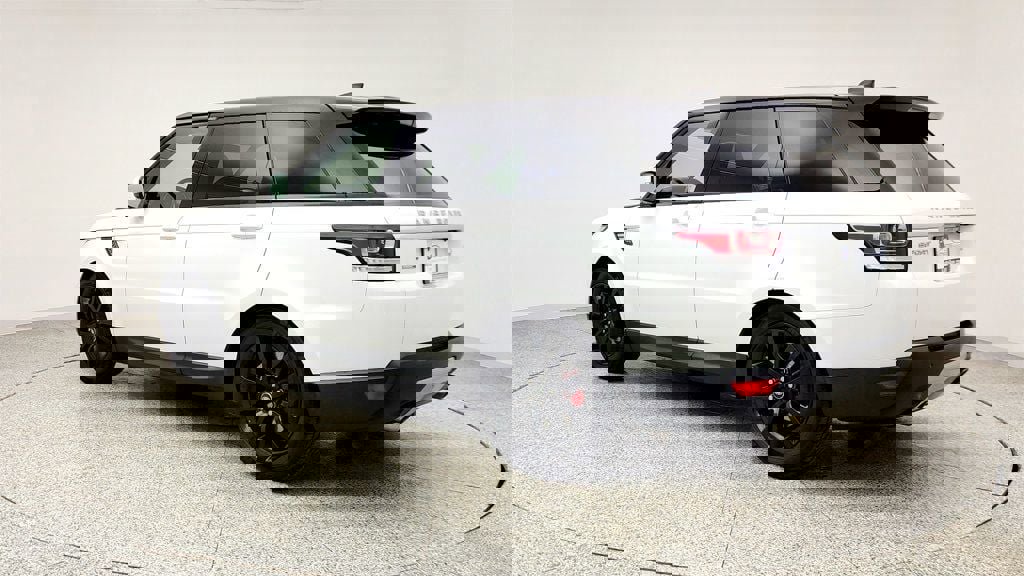 Used 2017 Land Rover Range Rover Sport HSE image 7
