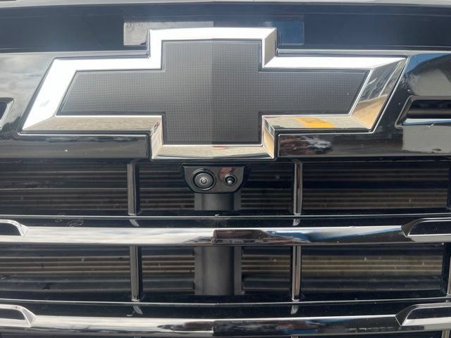 Used 2025 Chevrolet Silverado 2500 LT w/ Trail Boss Package AWD/4WD image 7
