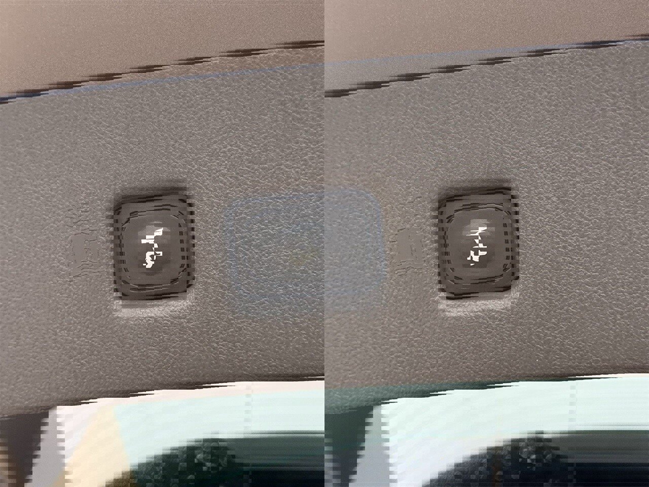 Used 2021 Lincoln Nautilus FWD image 29