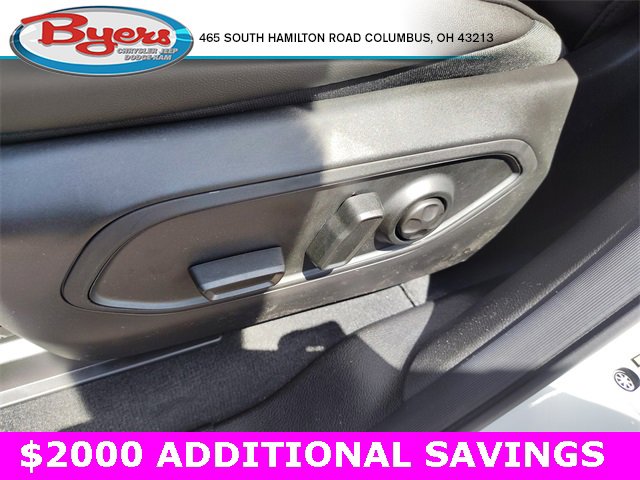 New 2025 Jeep Grand Cherokee Limited w/ Black Appearance Package image 16