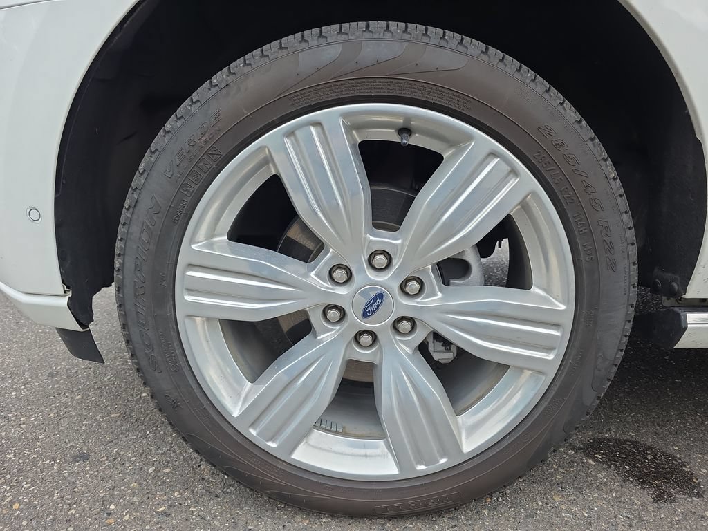 Certified 2024 Ford Expedition Max Platinum AWD/4WD image 13