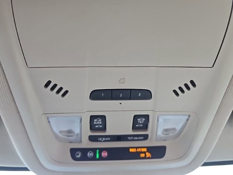 Used 2021 GMC Acadia Denali w/ Denali Ultimate Package image 20