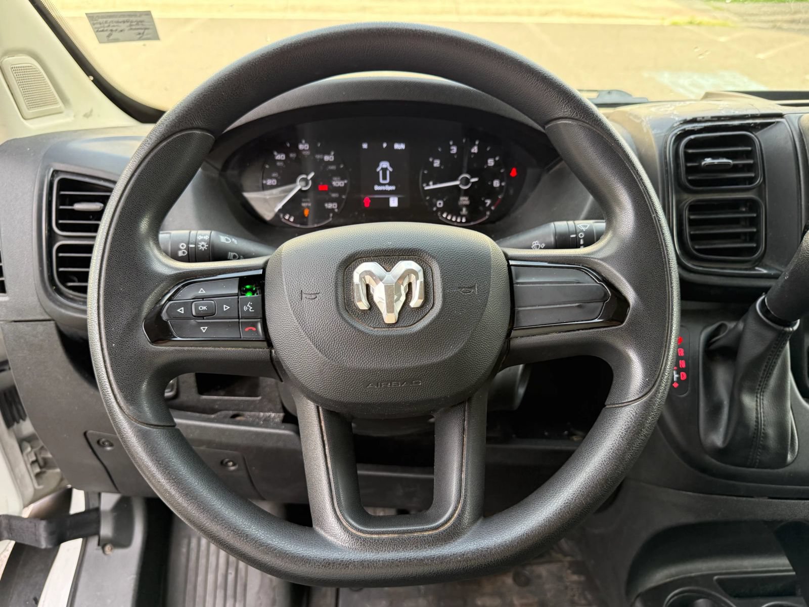 Used 2023 RAM ProMaster 2500 FWD image 25