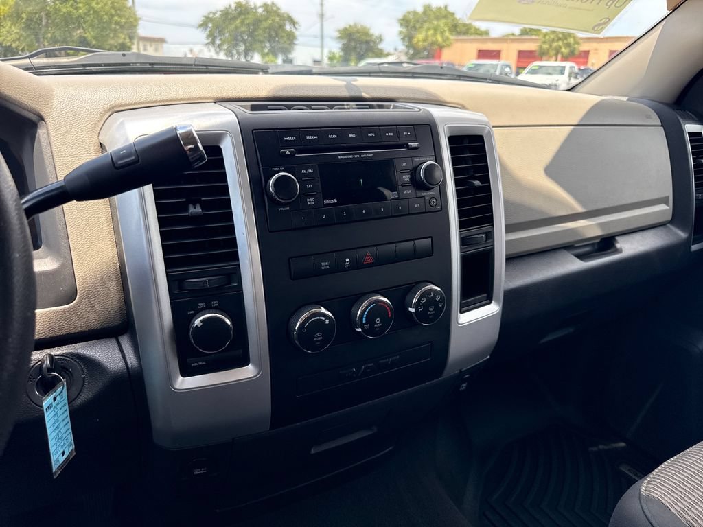 Used 2012 RAM 1500 Classic SLT AWD/4WD image 18