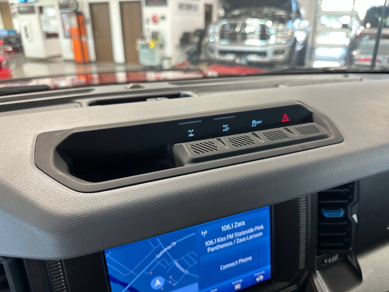 Used 2021 Ford Bronco Black Diamond AWD/4WD image 33
