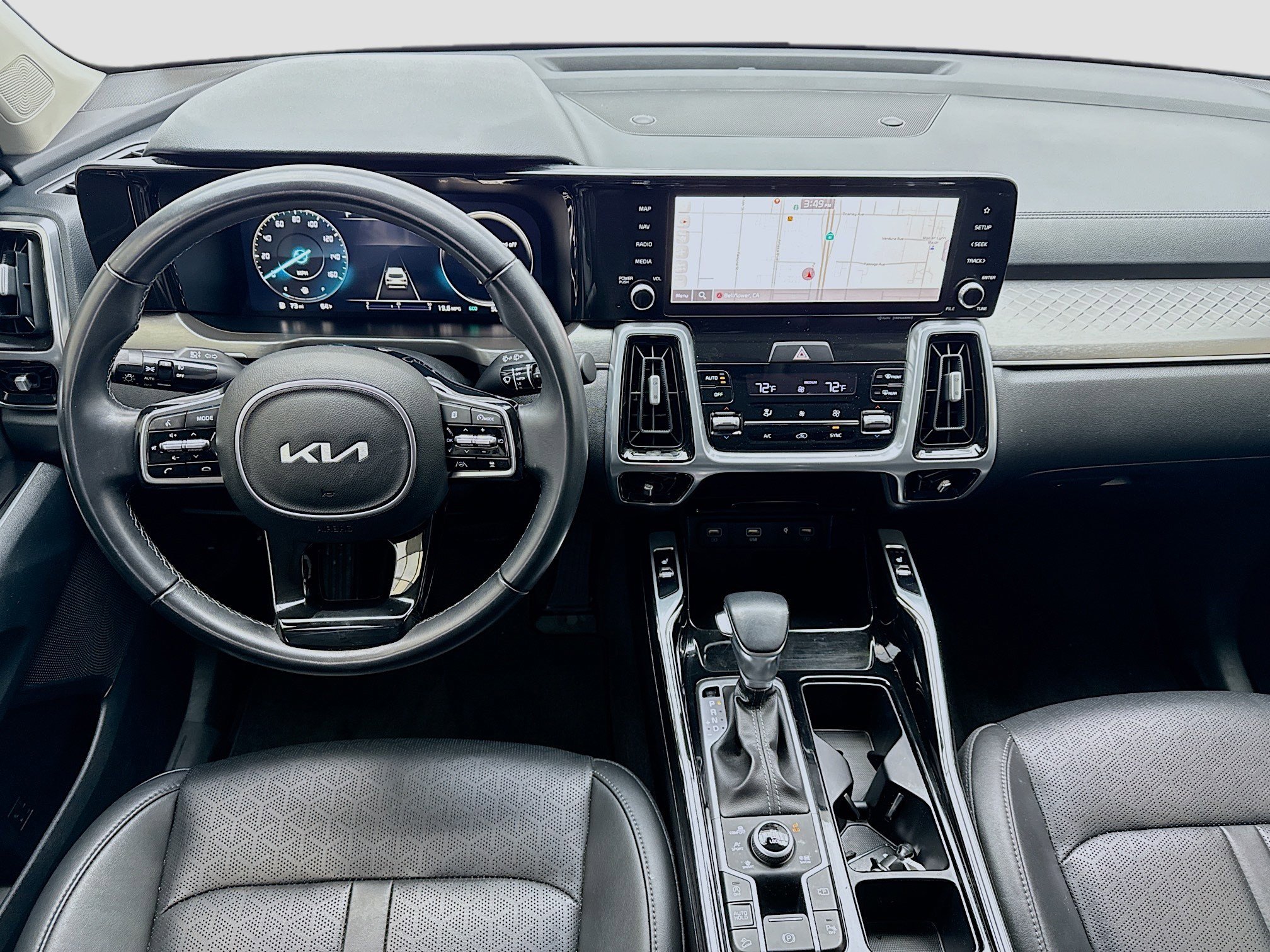 Used 2023 Kia Sorento SX image 15