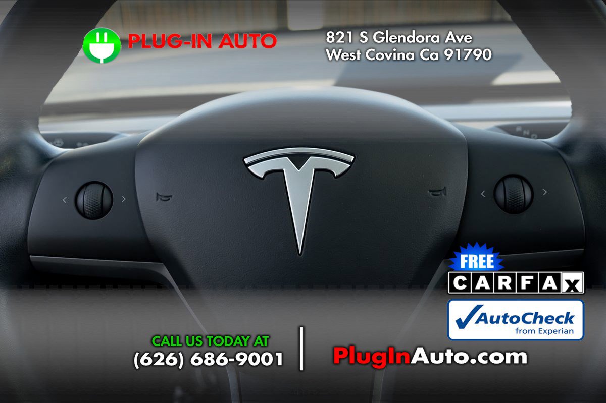 Used 2018 Tesla Model 3 Mid Range image 17