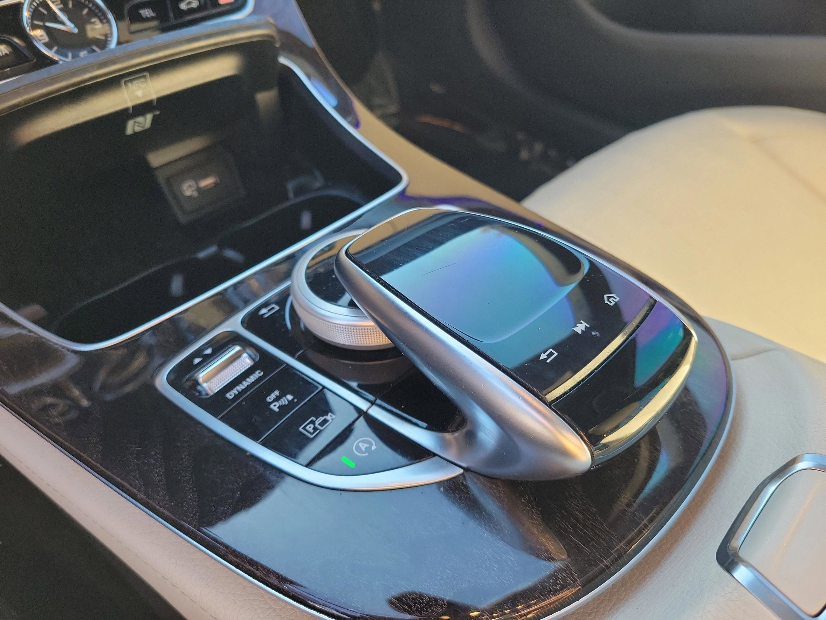 Used 2020 Mercedes-Benz E 350 Sedan image 33