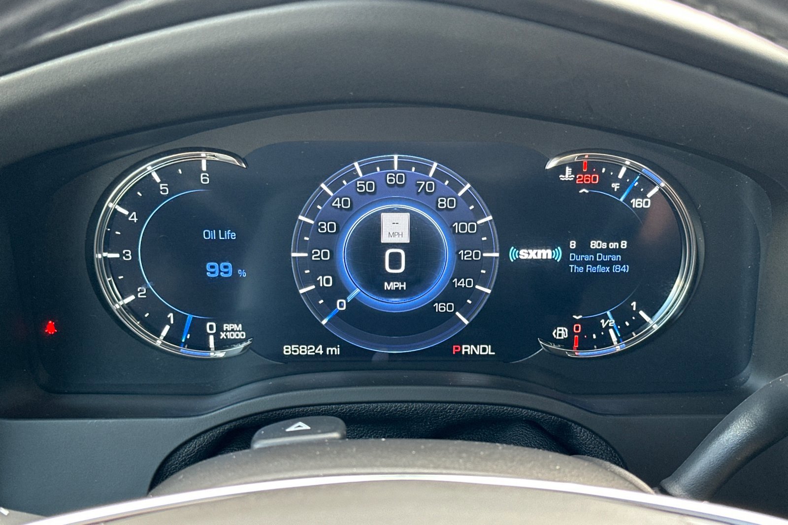 Used 2017 Cadillac Escalade Platinum image 26