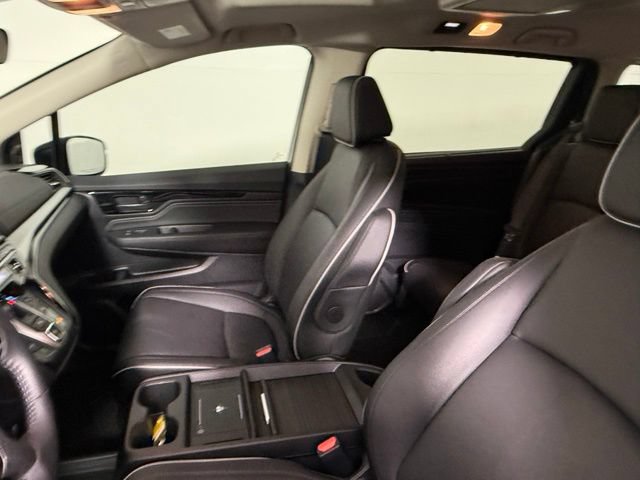 Used 2025 Honda Odyssey Touring image 29