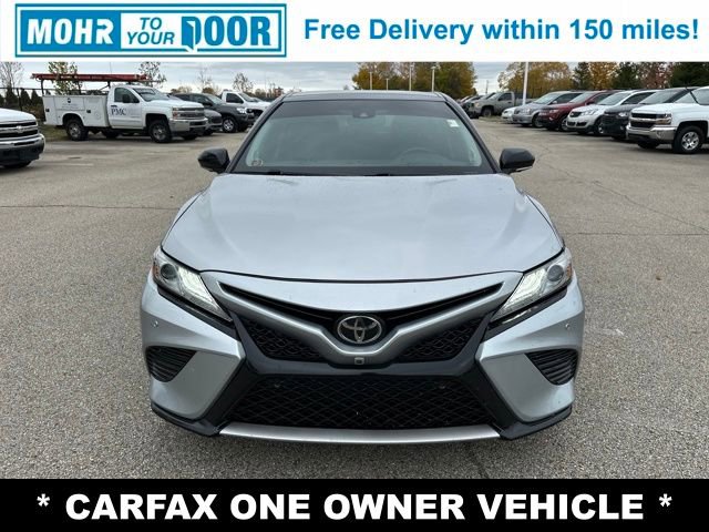 Used 2018 Toyota Camry XSE image 2