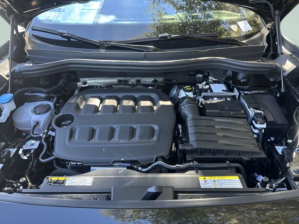 New 2026 Volkswagen Tiguan SEL R-Line image 27