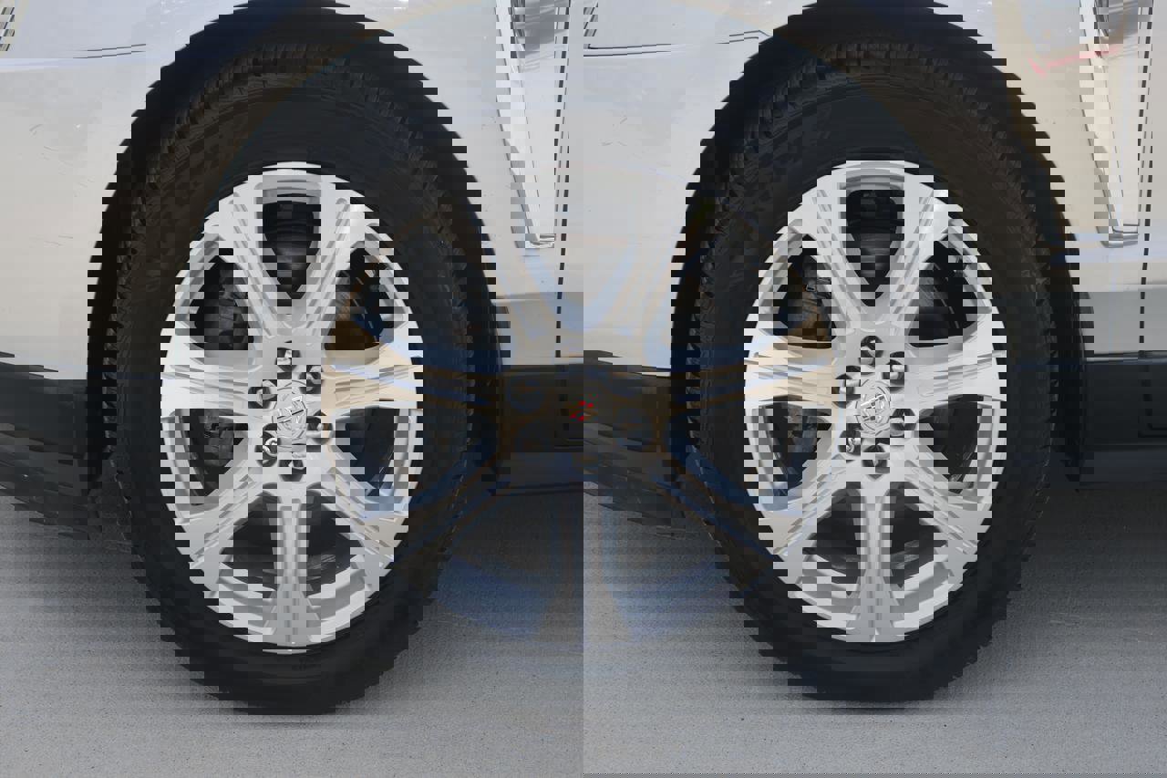 Used 2016 Cadillac SRX Premium image 7