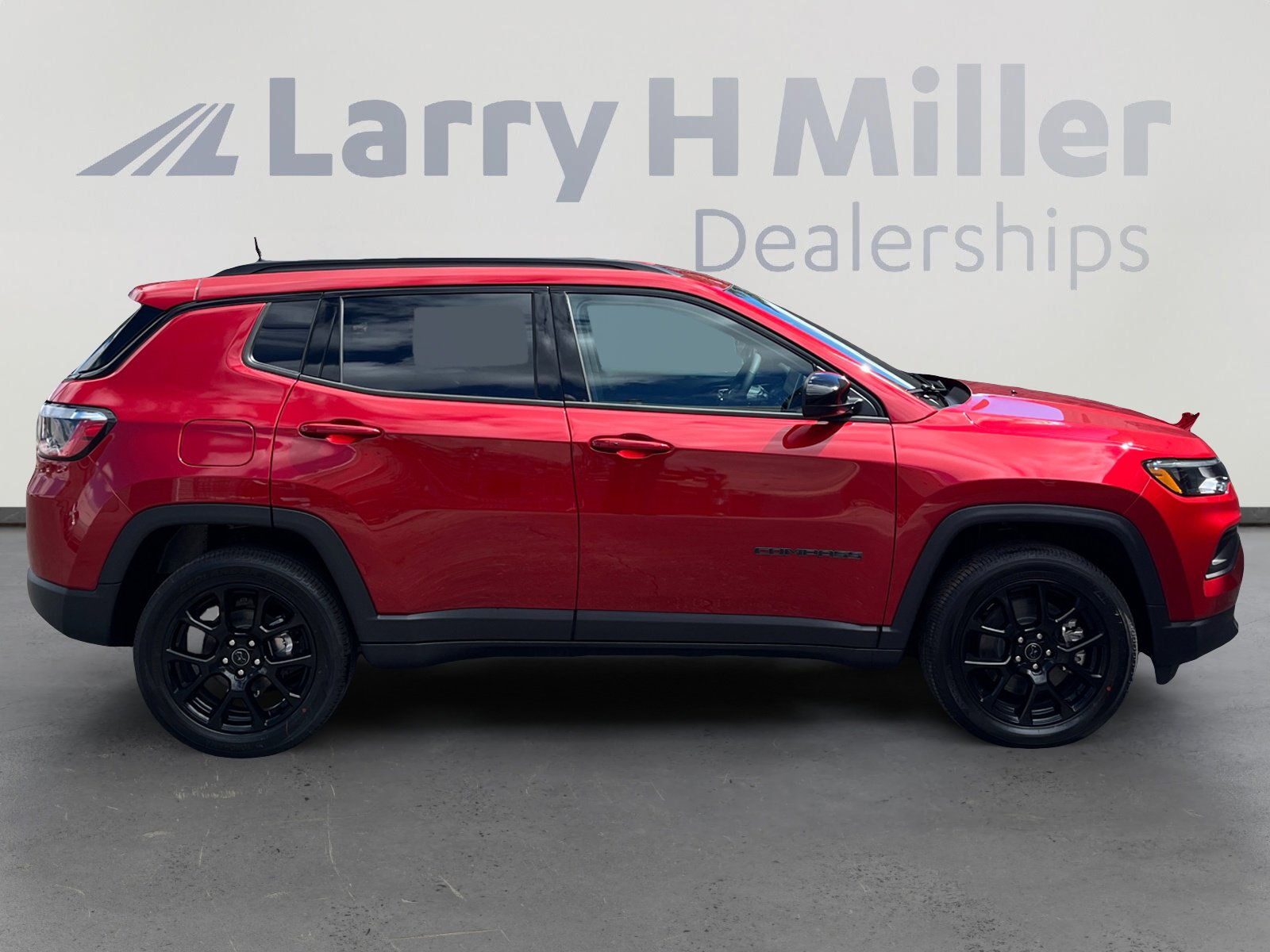 New 2026 Jeep Compass Latitude image 6