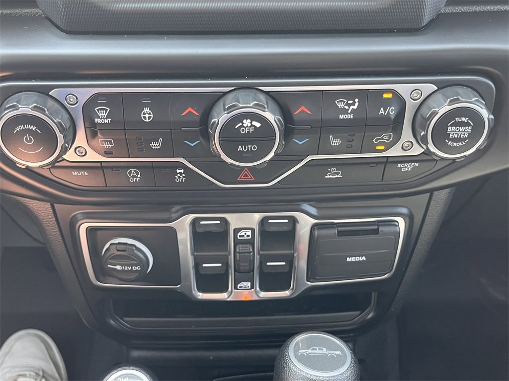 Used 2021 Jeep Gladiator Willys image 21