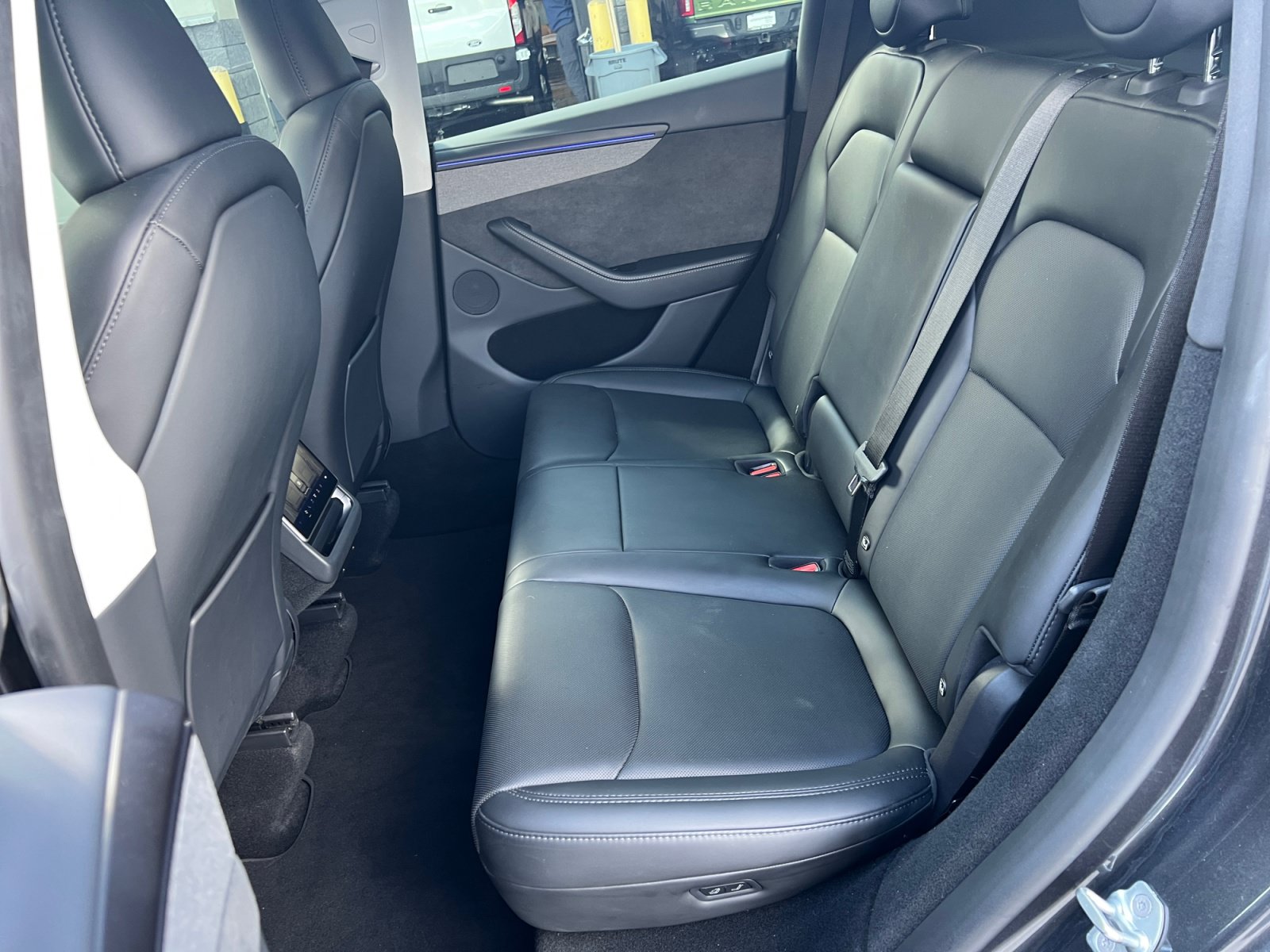 Used 2026 Tesla Model Y Long Range AWD/4WD image 21