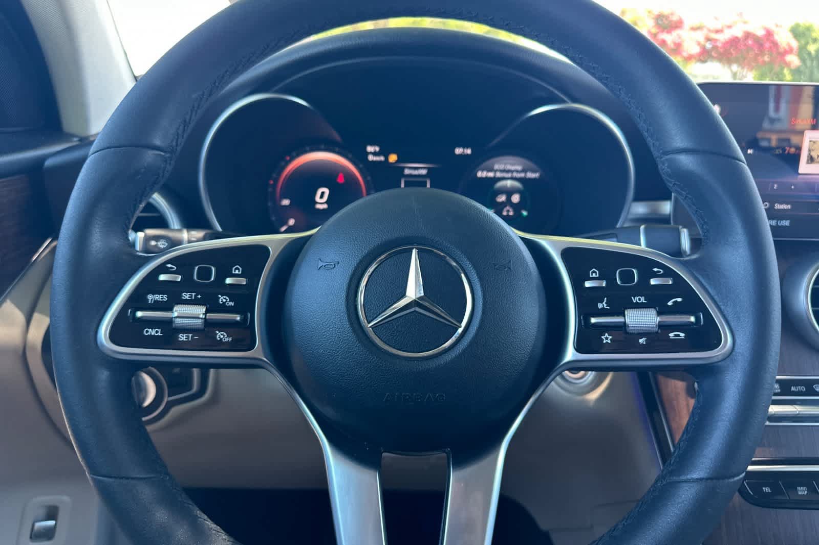 Used 2022 Mercedes-Benz GLC 300 4MATIC image 22