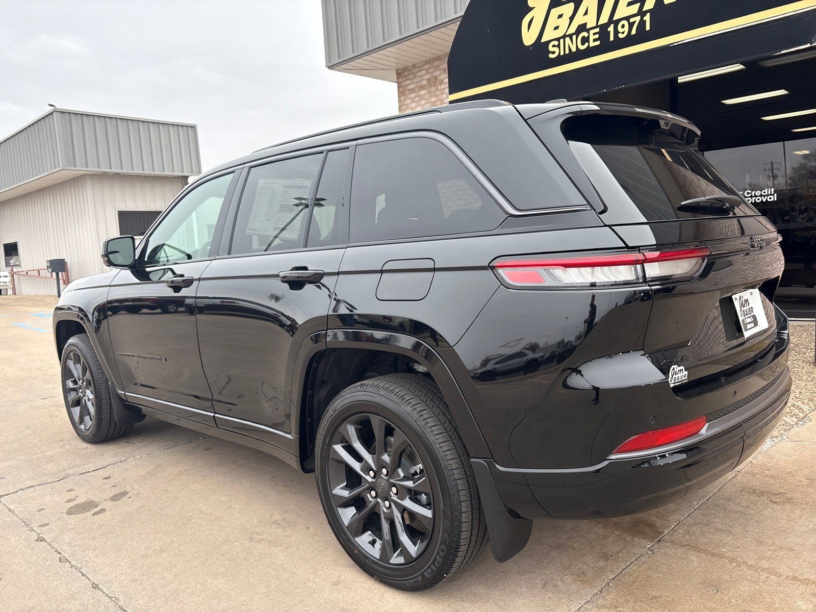 New 2026 Jeep Grand Cherokee Limited image 12