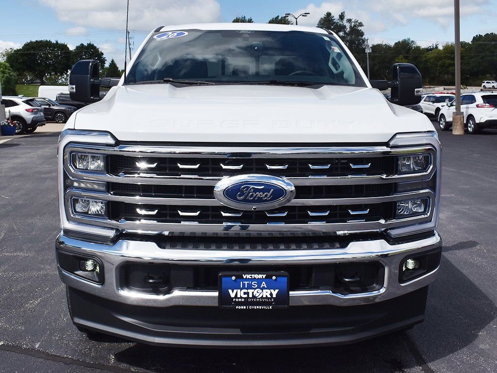 New 2026 Ford F350 Lariat w/ FX4 Off-Road Package image 30