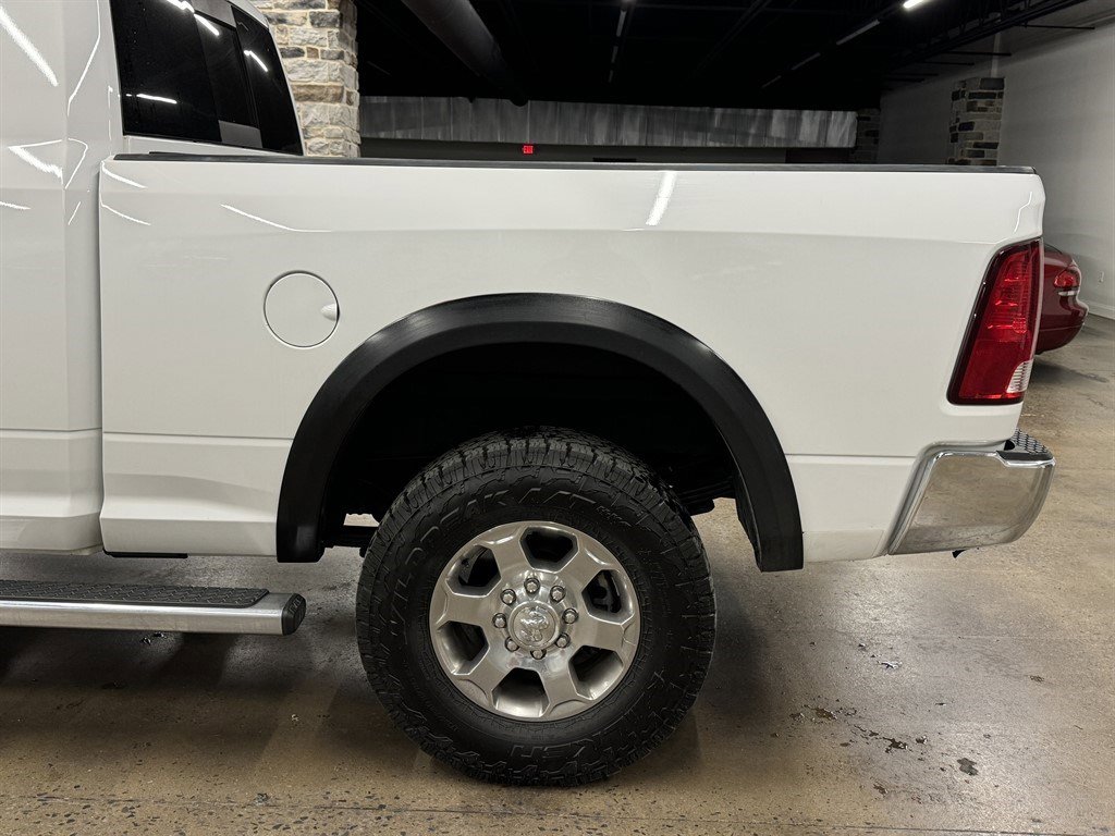 Used 2017 RAM 3500 Big Horn AWD/4WD image 8
