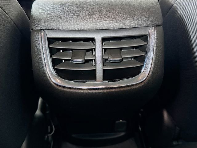 Used 2023 Chevrolet Malibu LT image 25