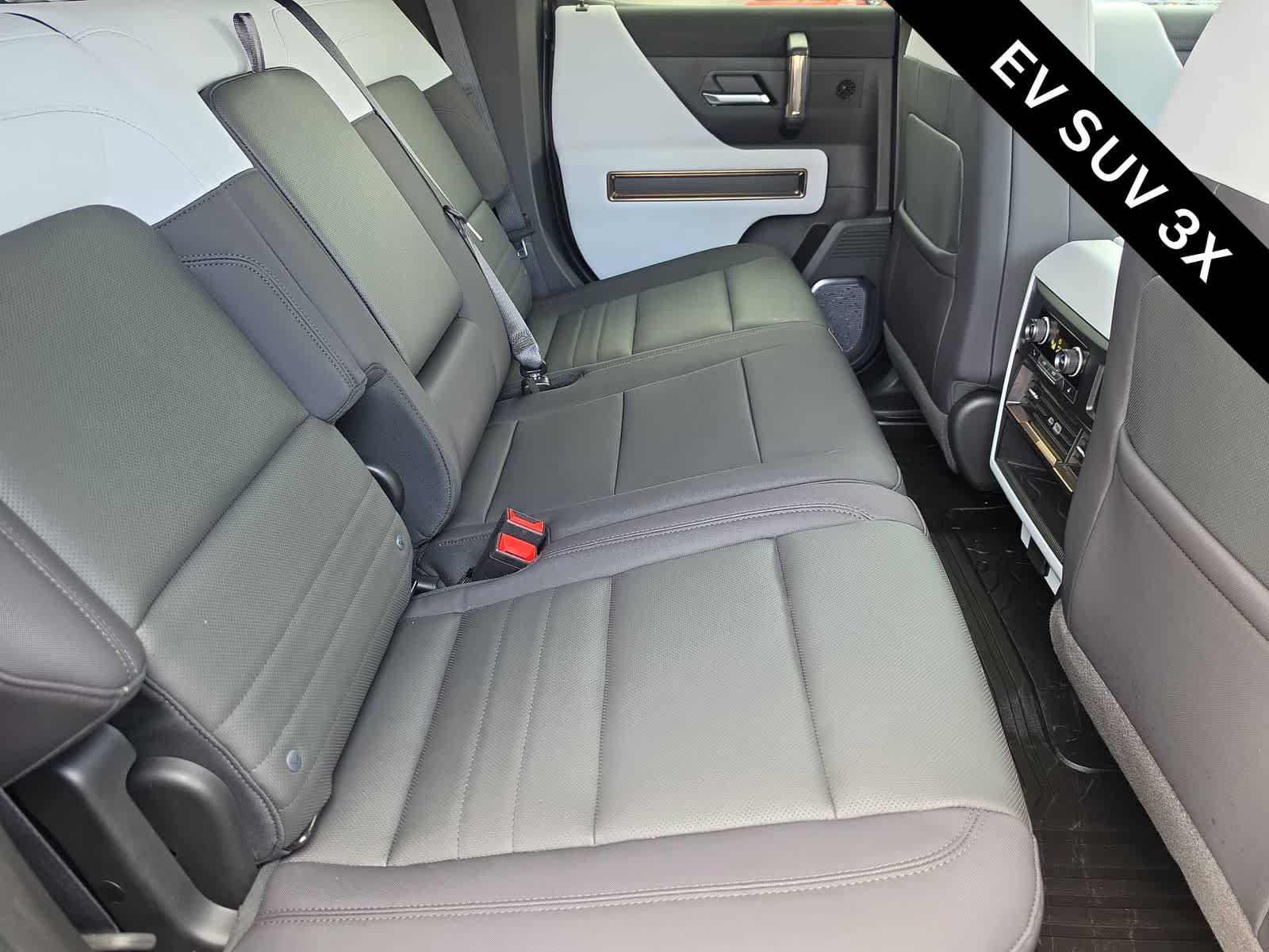 Used 2025 GMC Hummer EV 3X AWD/4WD image 17