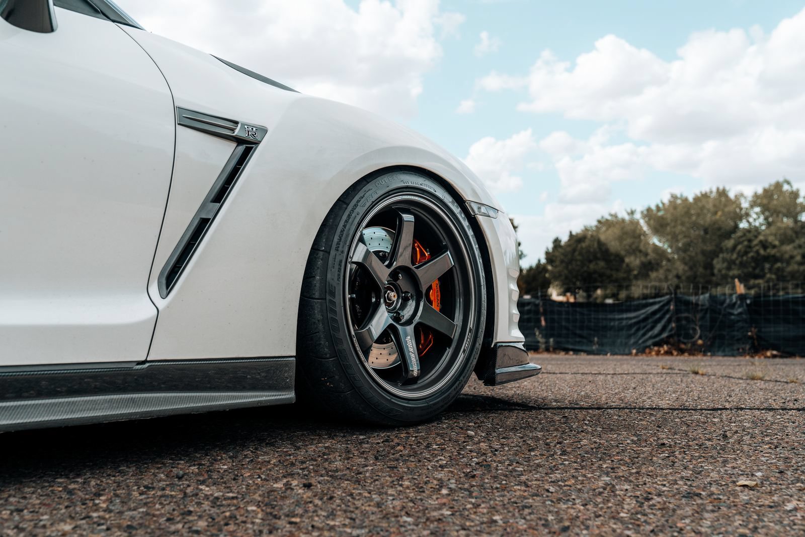 Used 2014 Nissan GT-R Black Edition AWD/4WD image 15