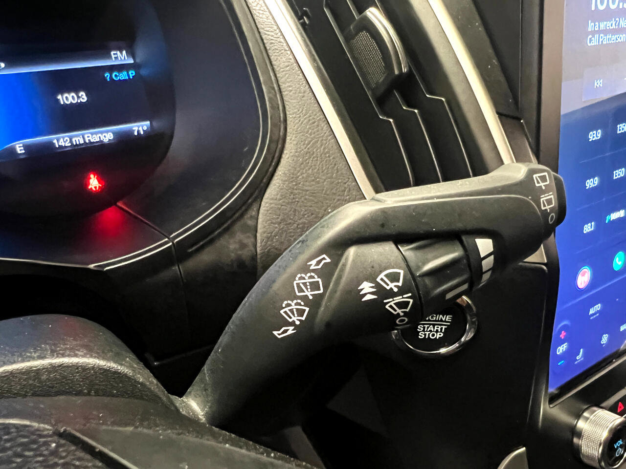 Used 2024 Ford Edge SEL image 36