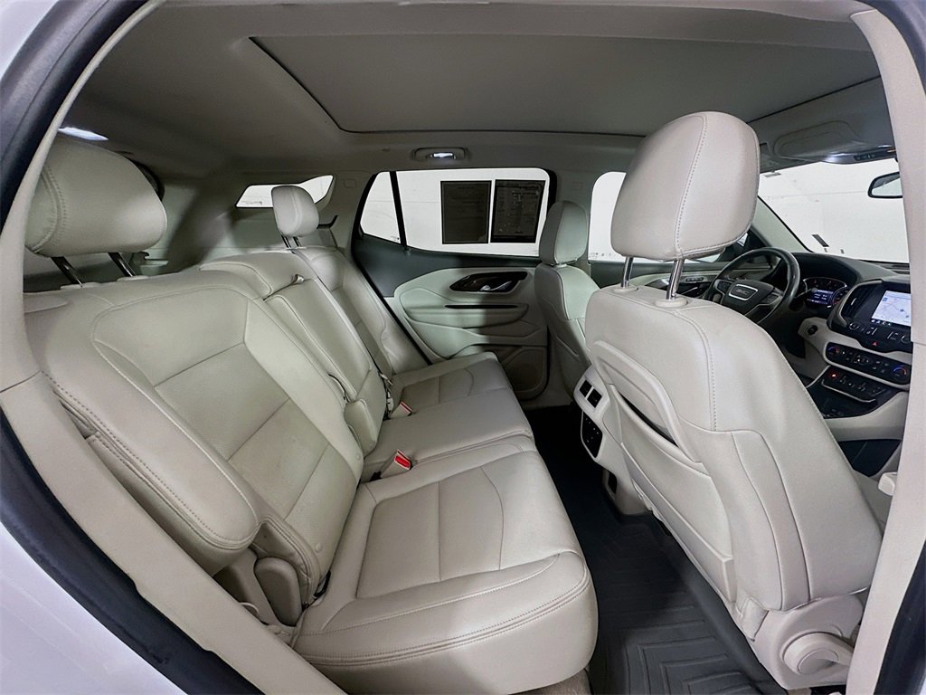 Used 2020 GMC Terrain Denali w/ Denali Premium Package image 25