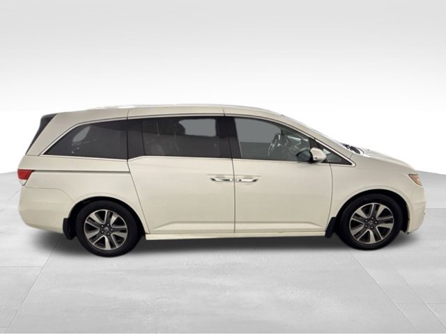 Used 2016 Honda Odyssey Touring image 9