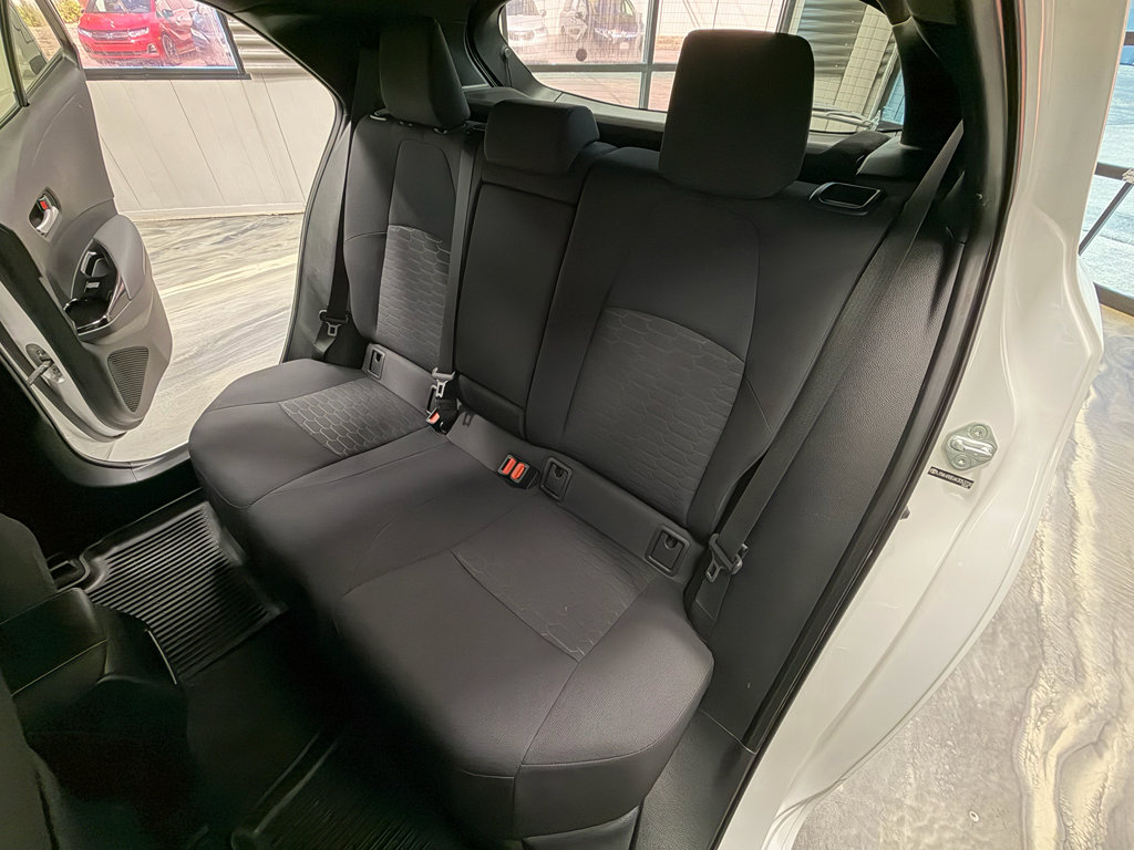 Used 2019 Toyota Corolla SE FWD image 6
