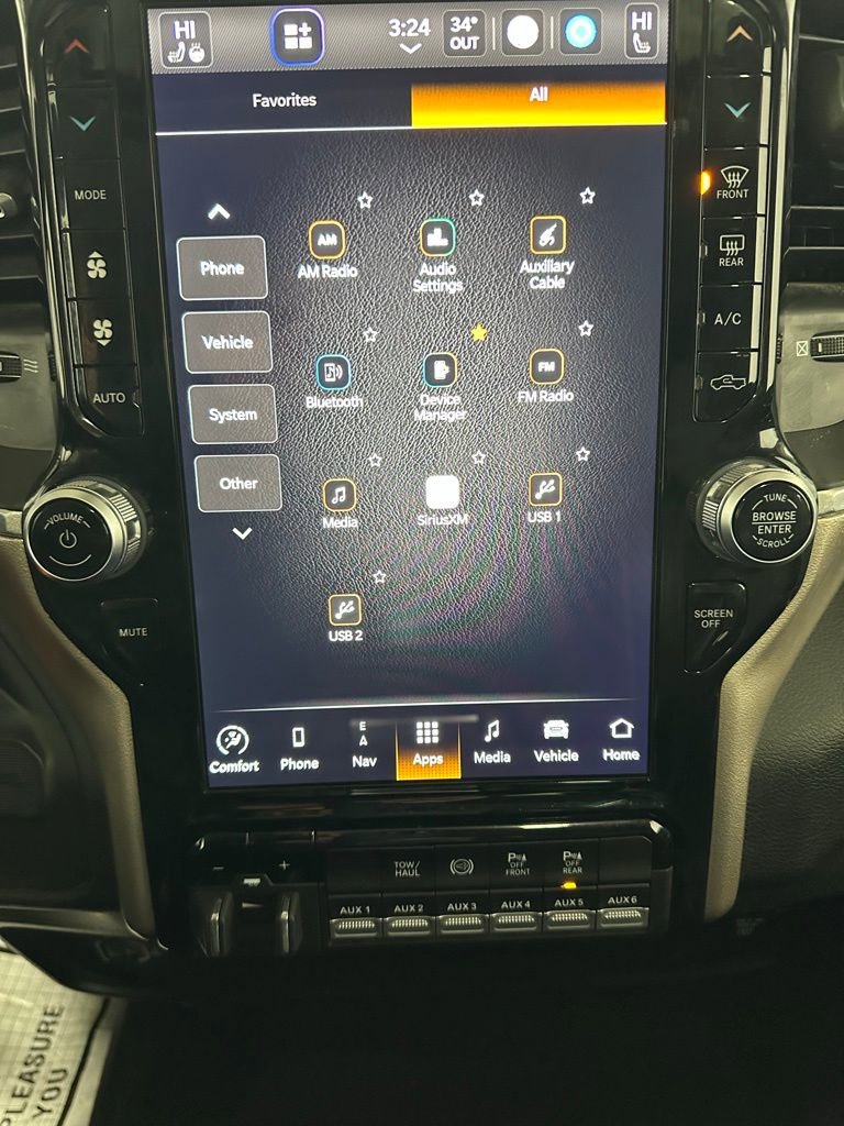 Used 2024 RAM 3500 Laramie image 32